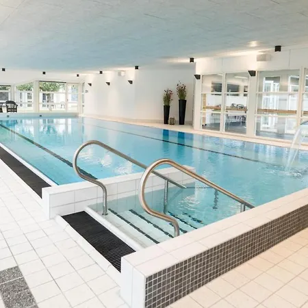 ホテル Fuglsangcentret 3*