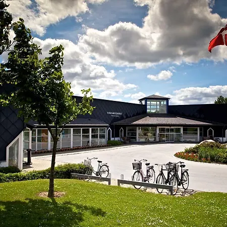 ホテル Fuglsangcentret 3*